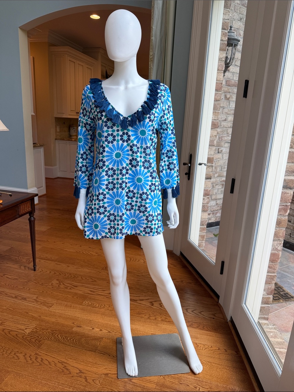 Mud Pie 100% cotton Blue Floral Tassel V-Neck Mini Dress